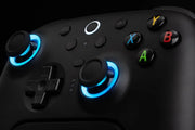 وحدة تحكم الألعاب اللاسلكية 8Bitdo Ultimate 2 مزودة بعصا تحكم TMR - ومحفزات قابلة للتبديل بين تأثير هول واللمس - وتحكم بالحركة - وتقنية لاسلكية بثمانية سرعات، وقاعدة شحن - وحلقة إضاءة RGB لأجهزة الكمبيوتر الشخصية وأجهزة أندرويد