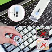 مجموعة ادوات تنظيف إلكترونية 7 في 1، منظف لوحة المفاتيح لتنظيف اللابتوب والشاشة والجوال والبلوتوث وسماعة الراس وليغو والايربودز وعدسة كاميرا اللابتوب (ازرق)