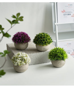 نباتات اصطناعية بوعاء بيج - 4 اشكال مختلفة